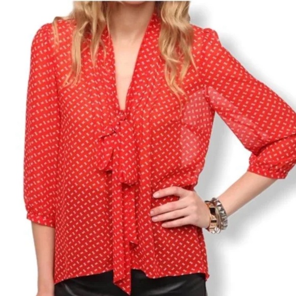 Pins & Needles Tops - PINS & NEEDLES Top